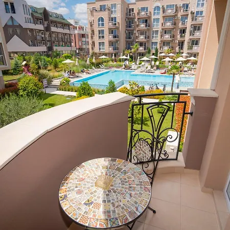 Marea Garden, - 1bd With Pool By Flat Mаnager Apartmán *