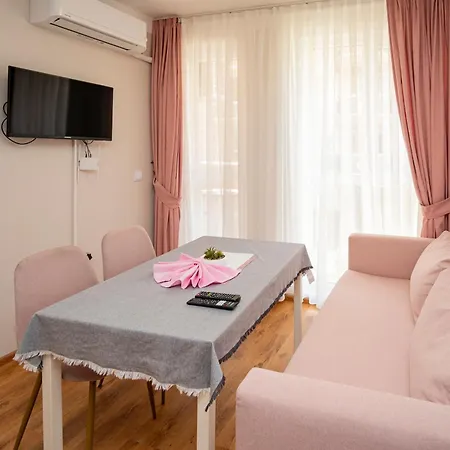 Apartmán Marea Garden, - 1bd With Pool By Flat Mаnager *