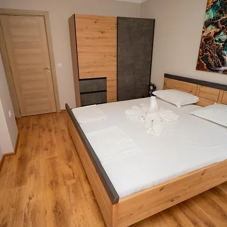 Marea Garden, - 1bd With Pool By Flat Mаnager Apartmán