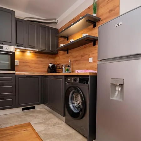 Apartman Marea Garden, - 1bd With Pool By Flat Mаnager Ravda